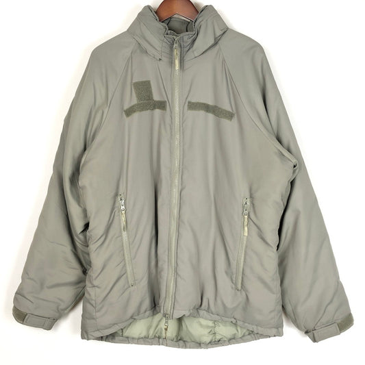【中古品】【メンズ】 US.ARMY アメリカ軍 PARKA EXTREME COLD WEATHER GEN3 LEVEL7 W911QY-07-D-0003 パーカー エクストリーム コールド ウェザー ジーイーエヌ3 レベル7 アウター 第三世代 145-260727-sa-08-tei サイズ：M カラー：カーキ 万代Net店
