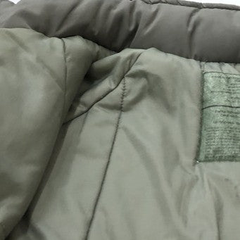 【中古品】【メンズ】 US.ARMY アメリカ軍 PARKA EXTREME COLD WEATHER GEN3 LEVEL7 W911QY-07-D-0003 パーカー エクストリーム コールド ウェザー ジーイーエヌ3 レベル7 アウター 第三世代 145-260727-sa-08-tei サイズ：M カラー：カーキ 万代Net店