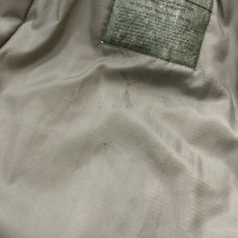 【中古品】【メンズ】 US.ARMY アメリカ軍 PARKA EXTREME COLD WEATHER GEN3 LEVEL7 W911QY-07-D-0003 パーカー エクストリーム コールド ウェザー ジーイーエヌ3 レベル7 アウター 第三世代 145-260727-sa-08-tei サイズ：M カラー：カーキ 万代Net店