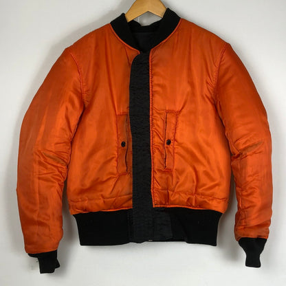 【現状渡し品】【メンズ】 AVIREX アヴィレックス MA-1 WITH PATCHES "AVIREX MFG" 6172174 エムエーワン ウィズ パッチ アヴィレックス エムエフジー アウター リバーシブル 145-260727-sa-10-tei サイズ：M カラー：ブラック 万代Net店