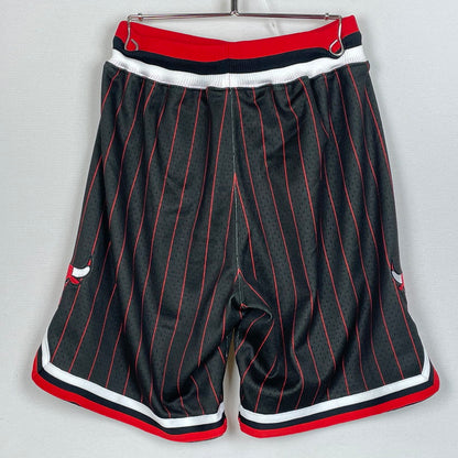 【中古品】【メンズ】 MITCHELL & NESS ミッチェル アンド ネス CHICAGO BULLS 1996-97 ALTERNATE AUTHENTIC SHORTS シカゴ ブルズ 1996-97 オルタネイト オーセンティック ショーツ ボトムス 短パン 159-260728-sa-02-tei サイズ：S カラー：ブラック 万代Net店