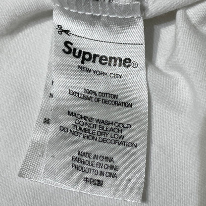 【現状渡し品】【メンズ】 SUPREME シュプリーム 22SS OLD ENGLISH GLOW S/S TEE 2022年春夏 オールド イングリッシュ ショートスリーブ Tシャツ 半袖 トップス 149-260728-sa-10-tei サイズ：L カラー：ホワイト 万代Net店