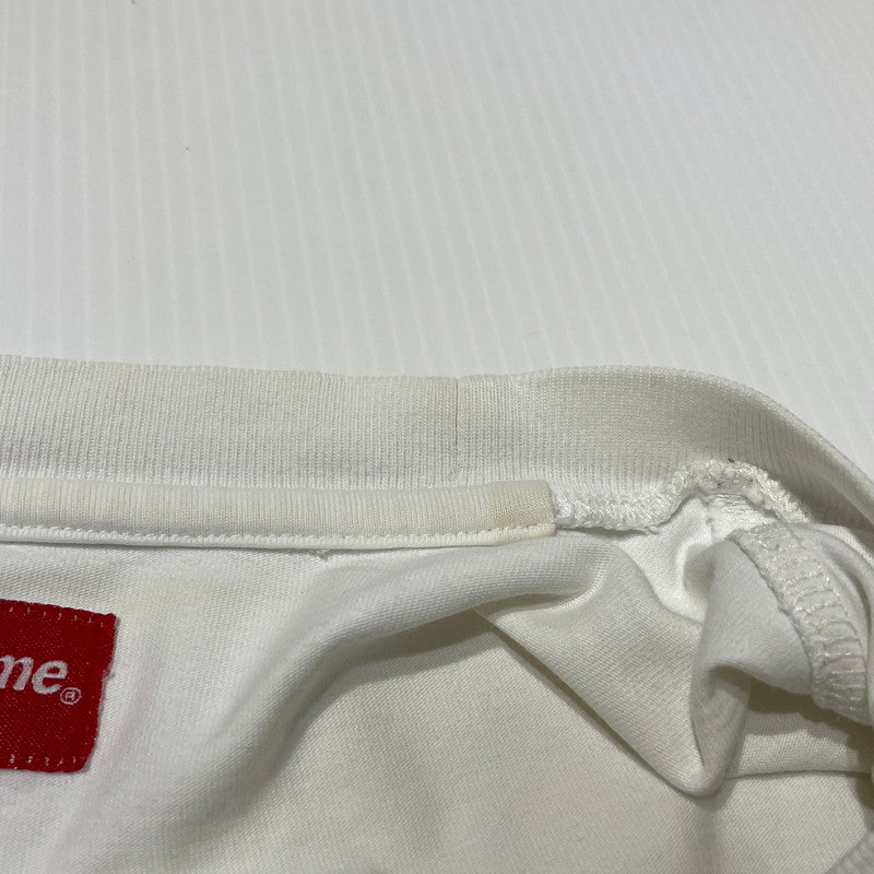 【現状渡し品】【メンズ】 SUPREME シュプリーム 22SS OLD ENGLISH GLOW S/S TEE 2022年春夏 オールド イングリッシュ ショートスリーブ Tシャツ 半袖 トップス 149-260728-sa-10-tei サイズ：L カラー：ホワイト 万代Net店
