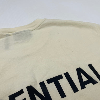 【現状渡し品】【メンズ】 ESSENTIALS エッセンシャルズ BACK PRINT LOGO S/S TEE バックプリント ロゴ ショートスリーブ Tシャツ 半袖 トップス 142-260728-sa-09-tei サイズ：XS カラー：ベージュ 万代Net店