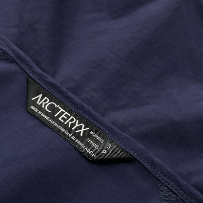 【中古品】【レディース】 ARC’TERYX アークテリクス SQUAMISH HOODY 13661-7802 スコーミッシュ フーディ アウター ジャケット 168-260730-sa-05-tei サイズ：S カラー：ネイビー 万代Net店