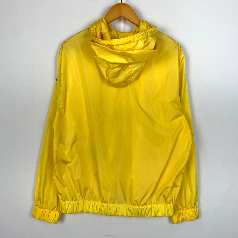 【中古品】【メンズ】 MONCLER CECILE NYLON ZIP UP HOODY H10931A00114 54155 ナイロン ジップ アップ フーディ 168-260730-sa-06-tei サイズ：2 カラー：イエロー 万代Net店