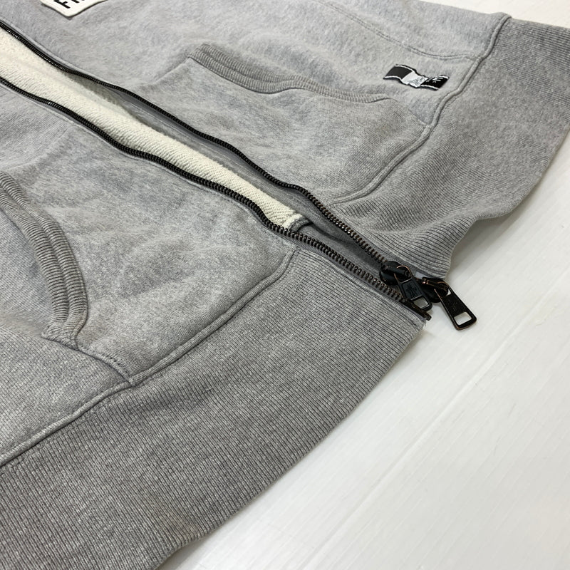 【中古品】【メンズ】 MONCLER モンクレール × FRAGMENT DESIGN フラグメント デザイン 別注コラボ 18AW MAGLIA ZIP HOODIE D209U8400450 809CB 2018年秋冬 マリア ジップ フーディ パーカー 141-260730-sa-10-tei サイズ：M カラー：グレー 万代Net店
