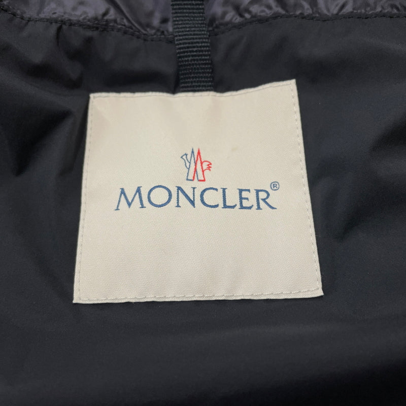 【中古品】【メンズ】 MONCLER FERRANDIER モンクレール フェルナンデス GIACCA E20913092090 53132 ジャッカ アウター ジャケット 141-260730-sa-02-tei サイズ：3 カラー：ブラック 万代Net店