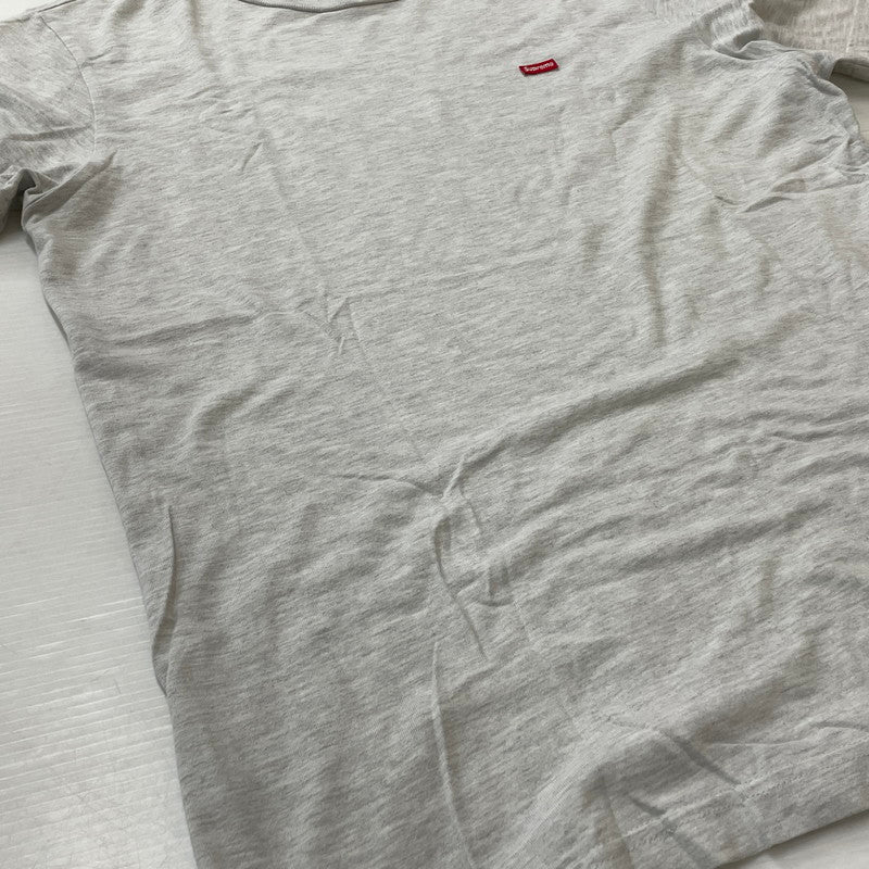 【中古品】【メンズ】 SUPREME シュプリーム SMALL BOX LOGO S/S TEE スモール ボックス ロゴ ショート スリーブ Tシャツ 半袖 トップス 149-260801-sa-18-tei サイズ：M カラー：ライトグレー 万代Net店