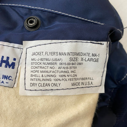 【中古品】【メンズ】 HOPE MFG ホープ マニュファクチャリング EMAR ZIP MA-1 MADE IN USA エマール ジップ アウター ジャケット アメリカ製 145-260803-ss-06-tei サイズ：XL/※袖テープ使用感あり カラー：ネイビー 万代Net店