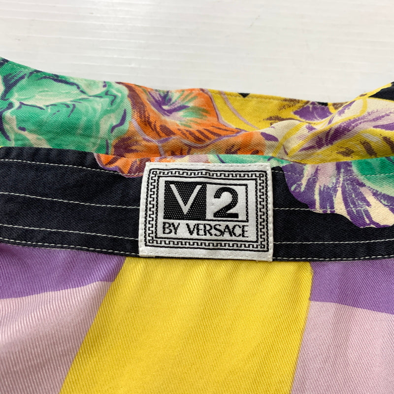 【現状渡し品】【メンズ】 V2 BY VERSACE ブイ2 バイ ヴェルサーチ ALL-OVER PATTERN L/S SHIRT オールオーバーパターン ロングスリーブ シャツ 長袖 トップス 141-260808-ko-09-tei サイズ：M カラー：総柄 万代Net店