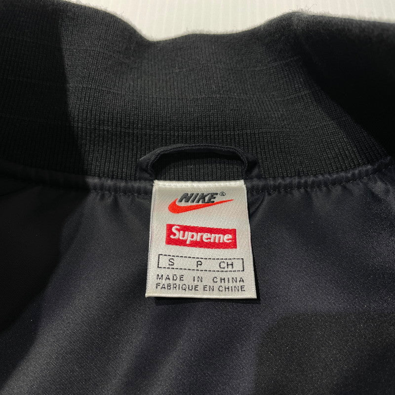 【中古品】【メンズ】 SUPREME シュプリーム× NIKE ナイキ × NBA TEAMS NBAチーム 別注コラボ 18SS WARM-UP JACKET ウォームアップ ジャケット アウター 149-260801-yo-09-tei サイズ：S カラー：ブラック 万代Net店