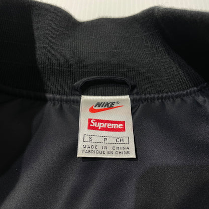 【中古品】【メンズ】 SUPREME シュプリーム× NIKE ナイキ × NBA TEAMS NBAチーム 別注コラボ 18SS WARM-UP JACKET ウォームアップ ジャケット アウター 149-260801-yo-09-tei サイズ：S カラー：ブラック 万代Net店
