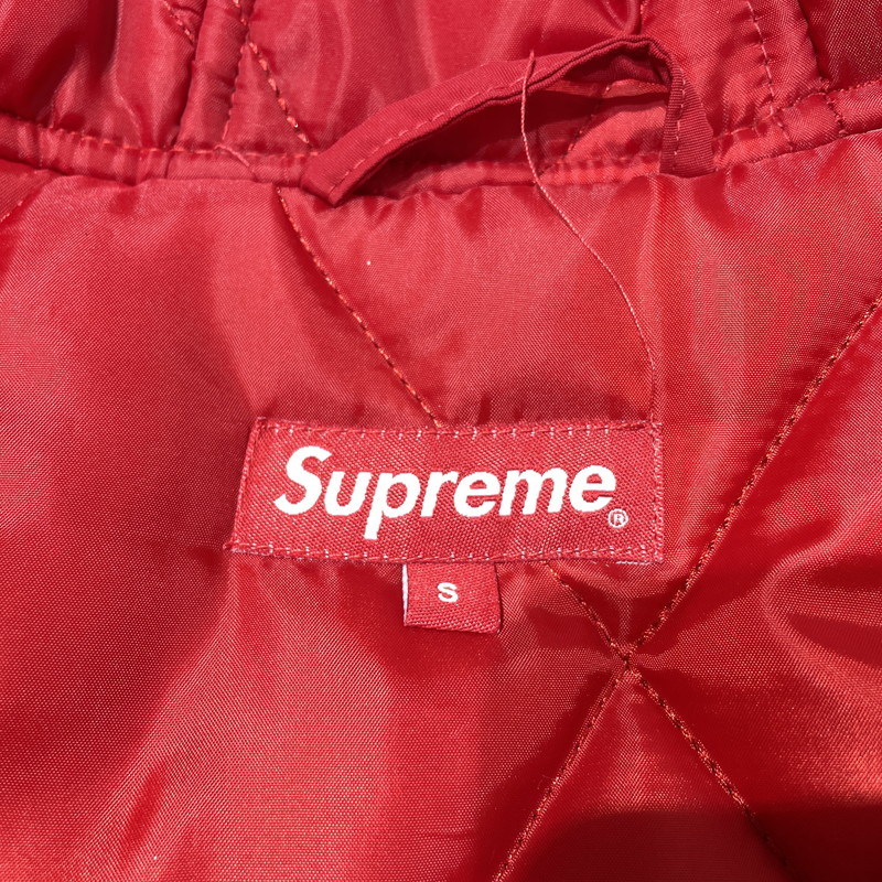 【中古品】【メンズ】 SUPREME シュプリーム 18AW ZIG ZAG STITCH PUFFY JACKET ジグザグステッチ パフィ ジャケット アウター 149-260801-yo-07-tei サイズ：S カラー：レッド 万代Net店