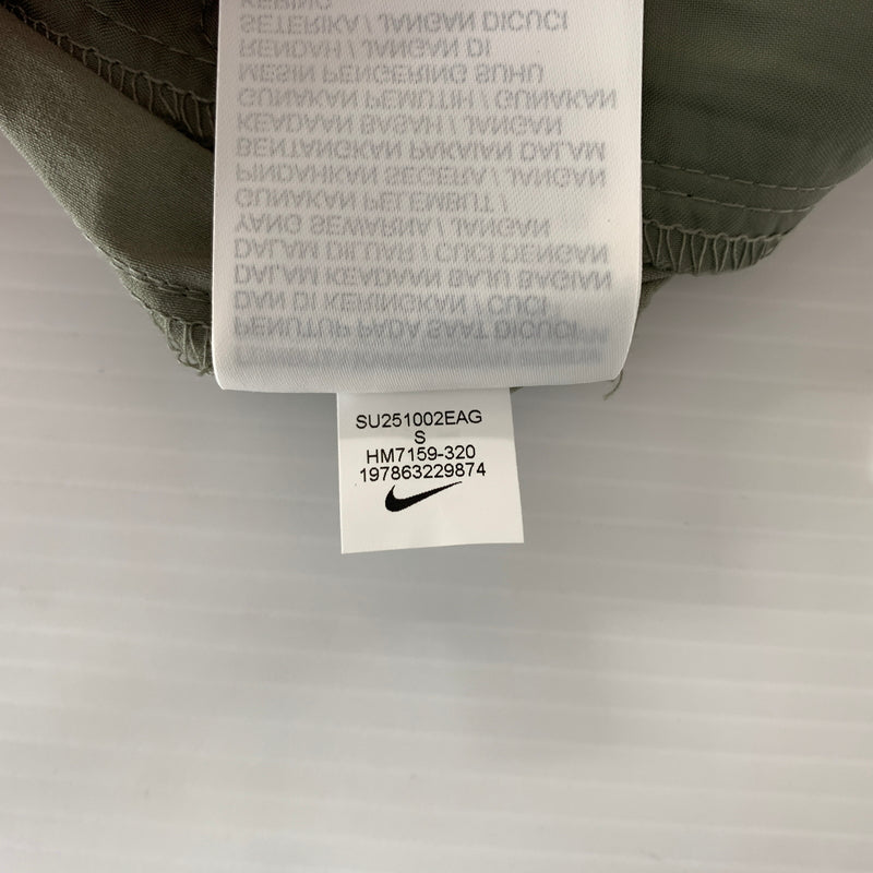 【中古品】【メンズ】 NIKE ナイキ TECH WOVEN OPEN HEM PANT-LIGHT ARMY HM7159-320 テック ウーブン オープンヘム パンツ ライトアーミー ボトムス 159-260802-ko-11-tei サイズ：S カラー：カーキ 万代Net店