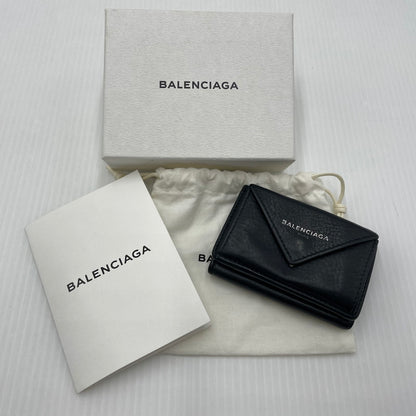 【中古品】【メンズ】 BALENCIAGA バレンシアガ PAPIER MINI WALLET 391446 DLQON ペーパー ミニ ウォレット 三つ折り財布 181-260804-yo-05-tei カラー：ブラック 万代Net店