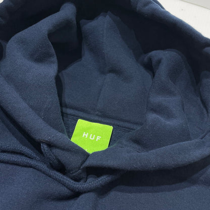 【中古品】【メンズ】 HUF ハフ LOGO PRINT PULLOVER HOODIE ロゴ プリント プルオーバー フーディー 長袖 トップス パーカー 142-260808-sa-08-tei サイズ：L カラー：ネイビー 万代Net店