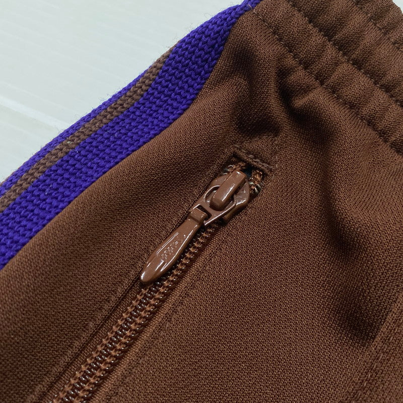【中古品】【メンズ】 NEEDLES ニードルス 19AW NARROW TRACK PANT-POLY SMOOTH FK194 2019年秋冬 ナロー トラック パンツ ポリスムース ボトムス 151-260803-sa-24-tei サイズ：XS カラー：ブラウン 万代Net店