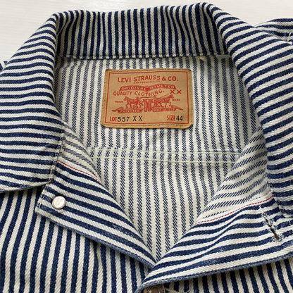 【中古品】【メンズ】 LEVI'S リーバイス ×NIGO HICKORY STRIPE ニゴー ヒッコリー ストライプ TRUCKER JACKET PC9-A5904-0000 557XX トラッカー ジャケット アウター 145-260803-sa-05-tei サイズ：44 カラー：ネイビー 万代Net店