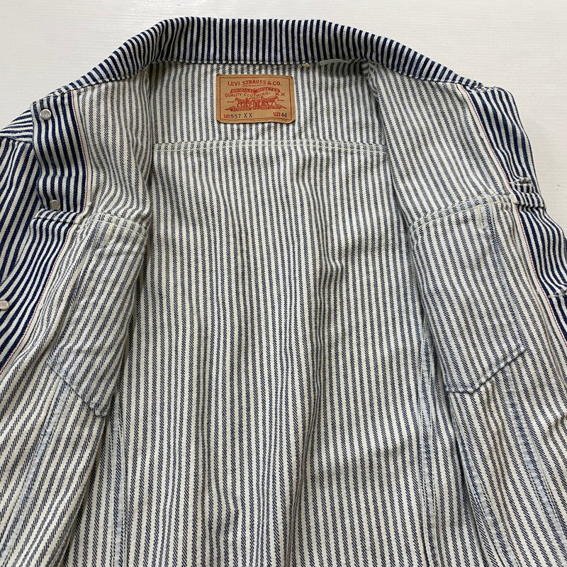 【中古品】【メンズ】 LEVI'S リーバイス ×NIGO HICKORY STRIPE ニゴー ヒッコリー ストライプ TRUCKER JACKET PC9-A5904-0000 557XX トラッカー ジャケット アウター 145-260803-sa-05-tei サイズ：44 カラー：ネイビー 万代Net店