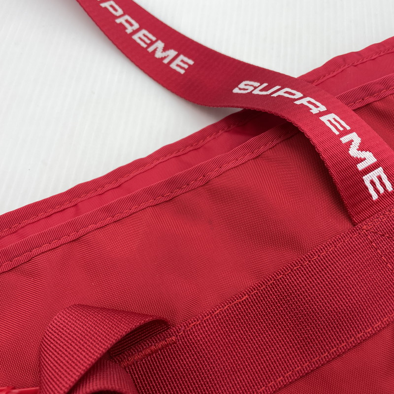 【中古品】【メンズ】 SUPREME シュプリーム 22FW LARGE HAUL TOTE "RED" ラージホールトートバッグ カバン ボストンバッグ 149-260804-yo-07-tei カラー：レッド 万代Net店