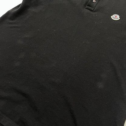 【中古品】【メンズ】 MONCLER モンクレール MAGLIA POLO MANICA L0918A70300 84556 マーリア ポロ マニカカミーチャ 半袖 トップス シャツ 141-260804-sa-05-tei サイズ：M カラー：ブラック 万代Net店