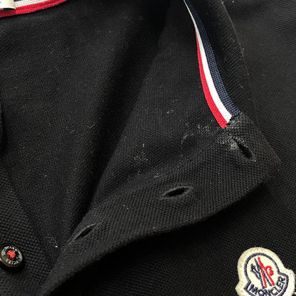 【中古品】【メンズ】 MONCLER モンクレール MAGLIA POLO MANICA L0918A70300 84556 マーリア ポロ マニカカミーチャ 半袖 トップス シャツ 141-260804-sa-05-tei サイズ：M カラー：ブラック 万代Net店