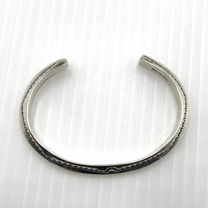 【中古品】【メンズ】 Navajo ナバホ ELAIN TAHE STERLING エレイン タヘ スターリング バングル アクセサリー ブレスレット 191-260812-ko-13-tei カラー：シルバーカラー 万代Net店