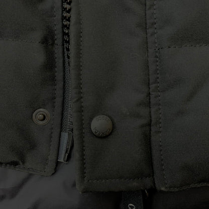 【中古品】【メンズ】 CANADAGOOSE カナダグース GARSON ZIP UP DOWN VEST 4151M ギャルソン ジップアップ ダウン ベスト アウター 141-260810-ss-01-tei サイズ：M カラー：ブラック 万代Net店