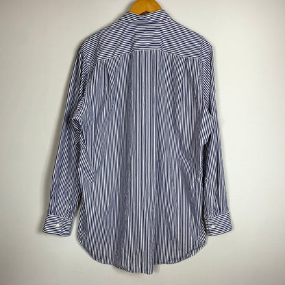 【中古品】【メンズ】 PLAY COMME DES GARCONS プレイコムデギャルソン STRIPE SHIRT WITH BLACK EMBLEM AZ-B008 ストライプシャツ ブラックエンブレム トップス 140-260810-ss-02-tei サイズ：L ※ボタン横破れ有 カラー：ストライプ 万代Net店
