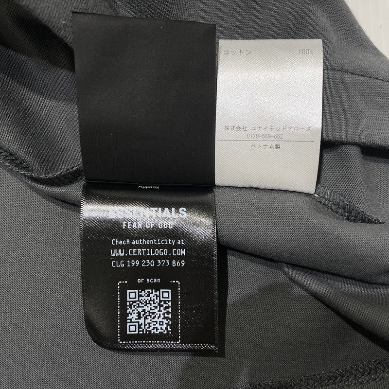 【中古品】【メンズ】 FOG ESSENTIALS エフオージーエッセンシャルズ MERCH TEE 8317-3-00043 マーチ Tシャツ 半袖 トップス 142-260806-yo-07-tei サイズ：S カラー：グレー 万代Net店