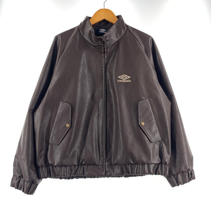 【中古品】【メンズ】 UMBRO アンブロ × FREAKS'STORE フリークスストア 別注コラボ FAKE LEATHER JACKET 1059394400021 フェイクレザー ジャケット ライトアウター 147-260806-yo-11-tei サイズ：L カラー：ブラウン 万代Net店