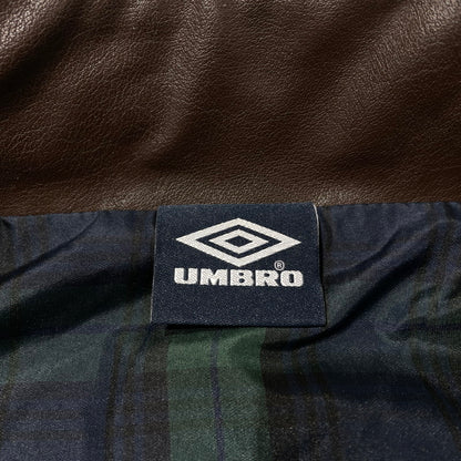 【中古品】【メンズ】 UMBRO アンブロ × FREAKS'STORE フリークスストア 別注コラボ FAKE LEATHER JACKET 1059394400021 フェイクレザー ジャケット ライトアウター 147-260806-yo-11-tei サイズ：L カラー：ブラウン 万代Net店