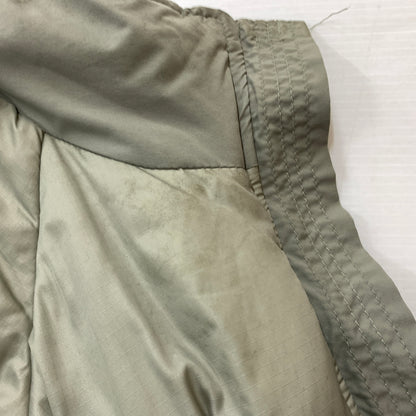 【現状渡し品】【メンズ】 ECWCS エクワックス GEN3 LEVEL7 JACKET 8415-01-538-6289 ジェン3 レベル7 ジャケット アウター ミリタリー 145-260808-ko-05-tei サイズ：MR カラー：グレージュ系 万代Net店