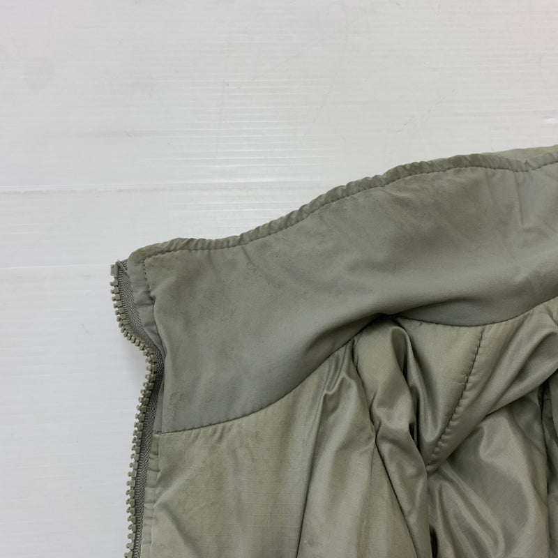 【現状渡し品】【メンズ】 ECWCS エクワックス GEN3 LEVEL7 JACKET 8415-01-538-6289 ジェン3 レベル7 ジャケット アウター ミリタリー 145-260808-ko-05-tei サイズ：MR カラー：グレージュ系 万代Net店