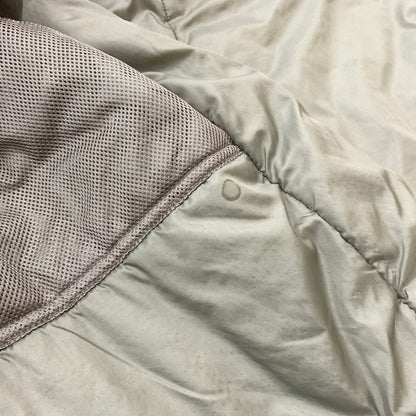 【現状渡し品】【メンズ】 ECWCS エクワックス GEN3 LEVEL7 JACKET 8415-01-538-6289 ジェン3 レベル7 ジャケット アウター ミリタリー 145-260808-ko-05-tei サイズ：MR カラー：グレージュ系 万代Net店
