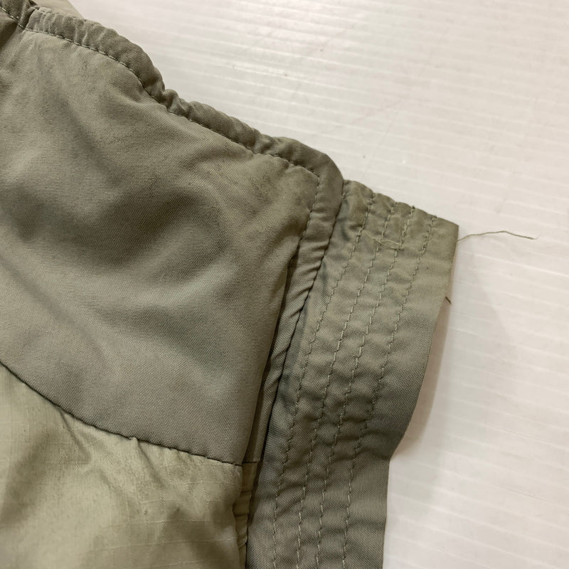 【現状渡し品】【メンズ】 ECWCS エクワックス GEN3 LEVEL7 JACKET 8415-01-538-6289 ジェン3 レベル7 ジャケット アウター ミリタリー 145-260808-ko-05-tei サイズ：MR カラー：グレージュ系 万代Net店