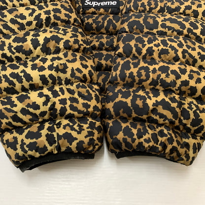 【現状渡し品】【メンズ】 Supreme シュプリーム 21FW MICRO DOWN HALF ZIP HOODED PULLOVER マイクロダウン ハーフジップ フーディ プルオーパー アウター ダウンジャケット 149-260808-ko-01-tei サイズ：L カラー：柄 万代Net店
