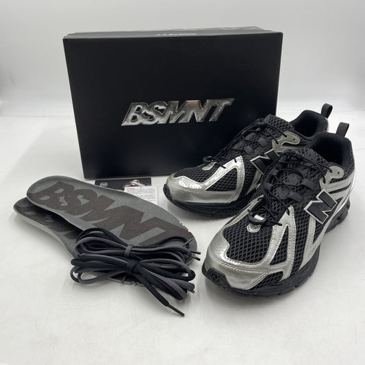 【中古品】【メンズ】 NEW BALANCE ニューバランス × THE BASEMENT ザ・ベースメント 別注コラボ LOW CUT SNEAKERS M1906RBS ローカット スニーカー 靴 シューズ 162-260811-yo-16-tei サイズ：28.5cm カラー：シルバー 万代Net店