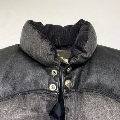 【中古品】【メンズ】 HYSTERIC GLAMOUR ヒステリックグラマー × ROCKY MOUNTAIN ロッキーマウンテン 別注 コラボ STUDS DENIM DOWN VEST 0263AV01 スタッズ デニムダウンベスト ライトアウター 140-260809-ko-16-tei サイズ：M カラー：グレー 万代Net店