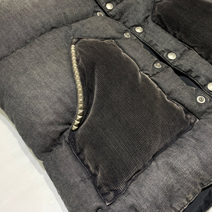 【中古品】【メンズ】 HYSTERIC GLAMOUR ヒステリックグラマー × ROCKY MOUNTAIN ロッキーマウンテン 別注 コラボ STUDS DENIM DOWN VEST 0263AV01 スタッズ デニムダウンベスト ライトアウター 140-260809-ko-16-tei サイズ：M カラー：グレー 万代Net店