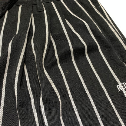 【中古品】【メンズ】 F.A.T. エフエーティー × RED CAP レッドキャップ 別注 コラボ 3TUCK WIDE PANT F32510-PN22-AB 3タック ワイドパンツ ボトムス チノパン 153-260809-ko-32-tei サイズ：FAT カラー：ストライプ 万代Net店