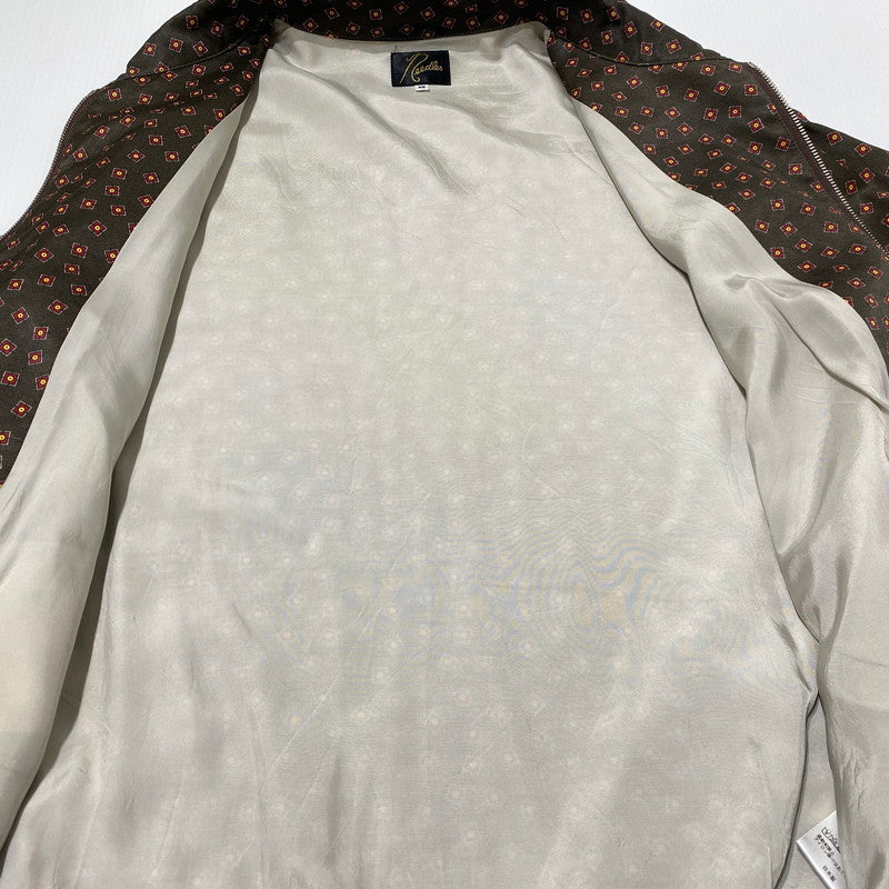 【中古品】【メンズ】 NEEDLES ニードルス 19SS FOG JACKET-R C SATEEN EJ052 2019年春夏 フォグ ジャケット サテン アウター 140-260809-sa-10-tei サイズ：M カラー：総柄 万代Net店