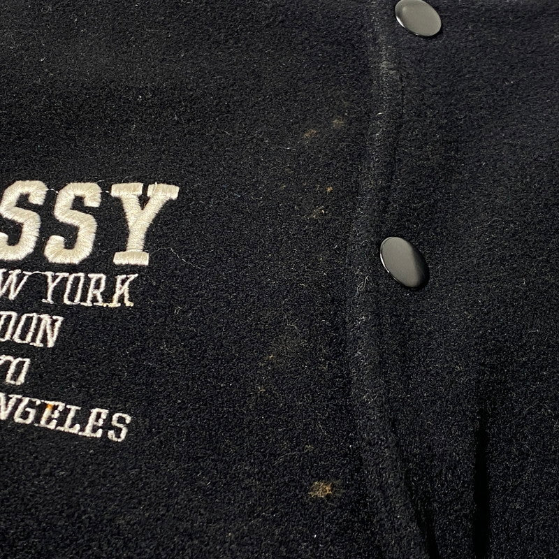 【現状渡し品】【メンズ】 STUSSY ステューシー 90’s BIG 4 STUDIUM JEACKET 90年代 ビッグ 4 スタジアム ジャケット アウター 142-260809-sa-07-tei サイズ：M カラー：ブラック 万代Net店