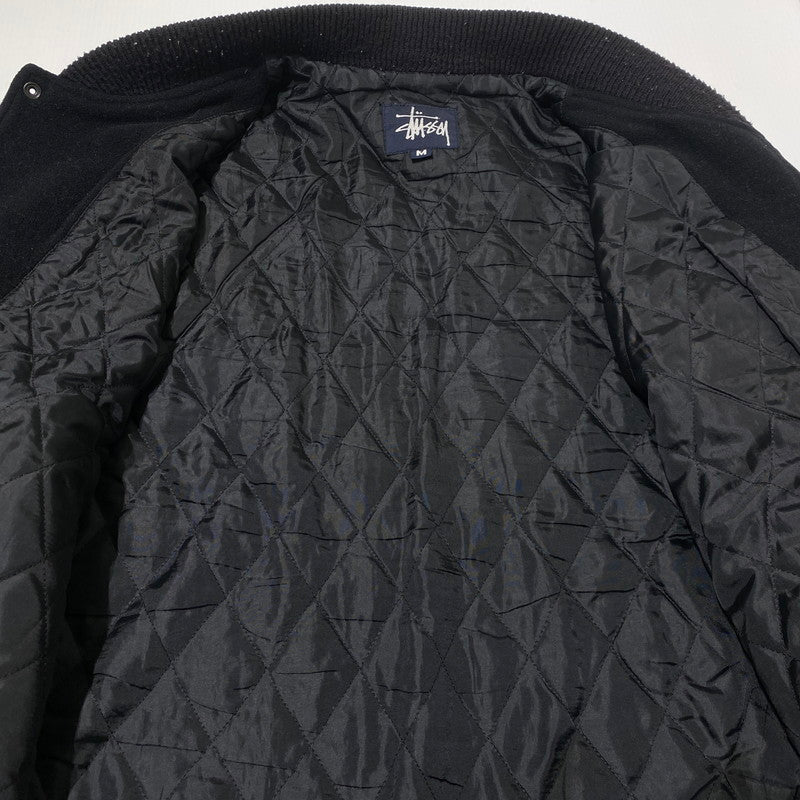 【現状渡し品】【メンズ】 STUSSY ステューシー 90’s BIG 4 STUDIUM JEACKET 90年代 ビッグ 4 スタジアム ジャケット アウター 142-260809-sa-07-tei サイズ：M カラー：ブラック 万代Net店