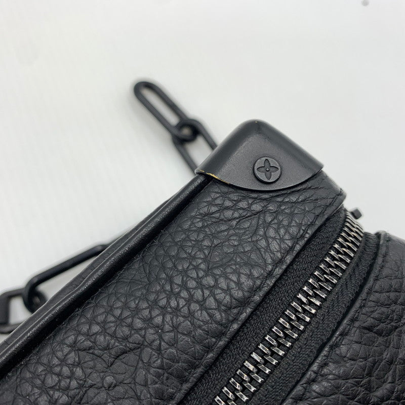 【中古品】【メンズ】 LOUIS VUITTON ルイ・ヴィトン M55702 ミニ･ソフトトランク ショルダーバッグ モノグラム ･トリヨン 鞄 179-260812-ko-08-tei カラー：ブラック 万代Net店
