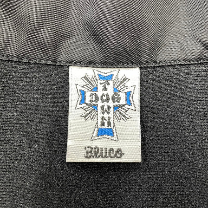 【中古品】【メンズ】 BLUCO ブルコ × DOGTOWN × ドッグタウン MOONEYES ムーンアイズ 別注コラボ COACH JACKET 158-31-063 コーチジャケット アウター ウィンドブレーカー 145-260817-ss-09-tei サイズ：L カラー：ブラック 万代Net店