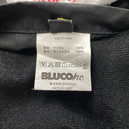 【中古品】【メンズ】 BLUCO ブルコ × DOGTOWN × ドッグタウン MOONEYES ムーンアイズ 別注コラボ COACH JACKET 158-31-063 コーチジャケット アウター ウィンドブレーカー 145-260817-ss-09-tei サイズ：L カラー：ブラック 万代Net店
