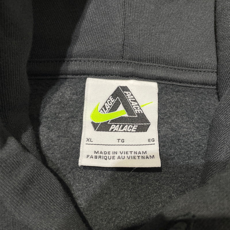 【中古品】【メンズ】 PALACE パレス × NIKE ナイキ 別注コラボ TRI SWOOSH HOOD BLACK P29CS131 トリ スウォッシュ フード 長袖 トップス パーカー 142-260811-yo-06-tei サイズ：XL カラー：ブラック 万代Net店