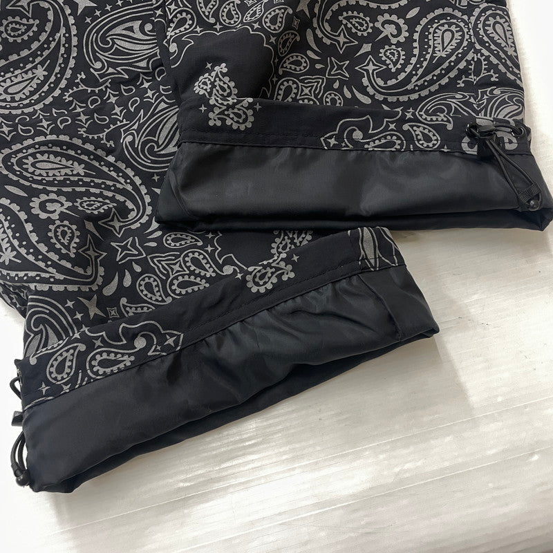 【中古品】【メンズ】 SUPREME シュプリーム 26SS REFLECTIVE BANDANA TRACK PANT 20026年春夏 リフレクティブ バンダナ トラック パンツ ボトムス 149-260811-sa-14-tei サイズ：L カラー：ブラック 万代Net店